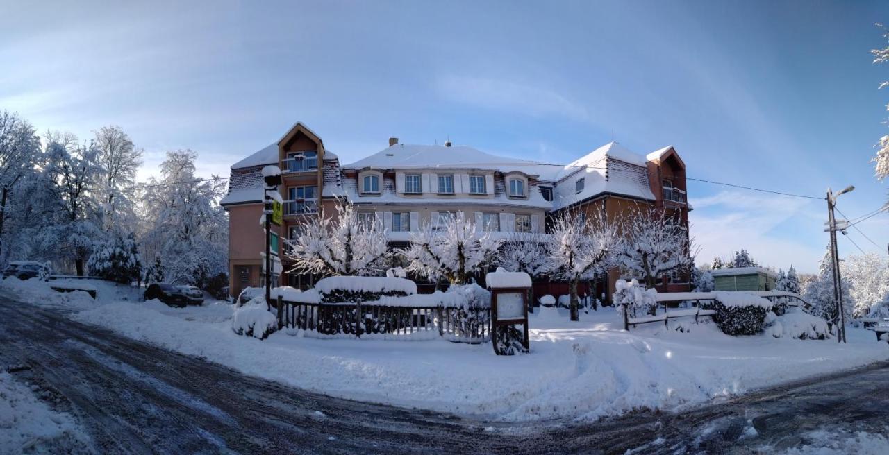 Logis Hotel Notre-Dame - Restaurant Ouvert Midi Et Soir Sauf Dimanche Soir Danne-et-Quatre-Vents エクステリア 写真