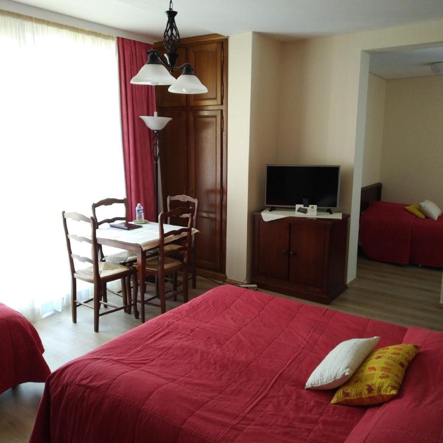 Logis Hotel Notre-Dame - Restaurant Ouvert Midi Et Soir Sauf Dimanche Soir Danne-et-Quatre-Vents エクステリア 写真