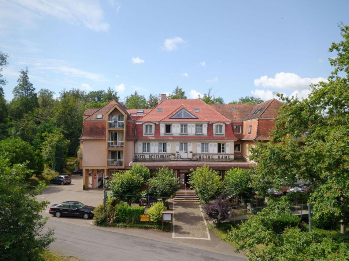 Logis Hotel Notre-Dame - Restaurant Ouvert Midi Et Soir Sauf Dimanche Soir Danne-et-Quatre-Vents エクステリア 写真