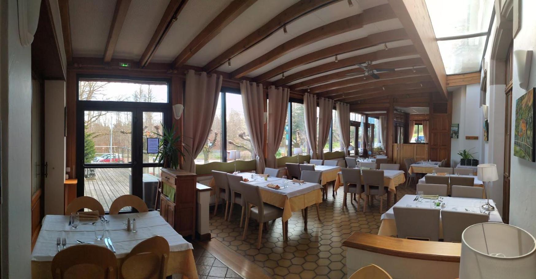 Logis Hotel Notre-Dame - Restaurant Ouvert Midi Et Soir Sauf Dimanche Soir Danne-et-Quatre-Vents エクステリア 写真